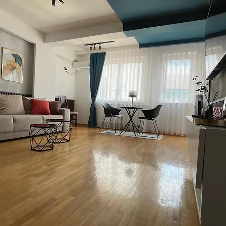 D&e Apartment *